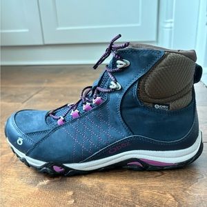 Oboz Footwear Sapphire Mid Waterproof Hiking Boot Women’s 10 WIDE Blue Pink